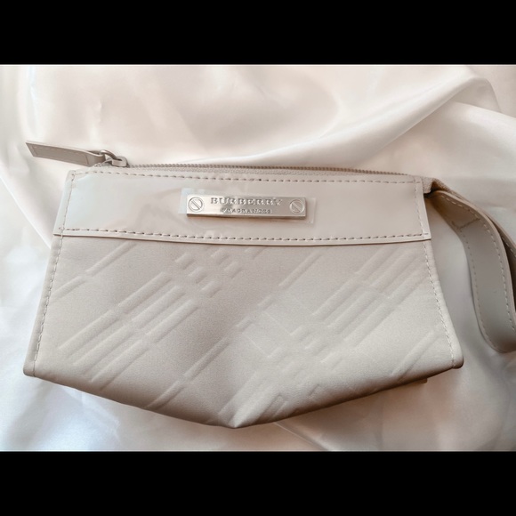 Cream Burberry Travel Bag/Makeup Pouch/Perfume Pouch - Picture 6 of 13